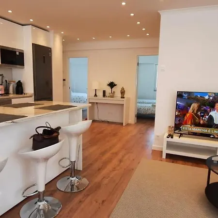 Apartamento Em Alvalade Apartmán